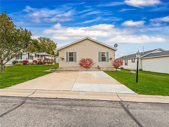 2nd image of 656 Teal Ct