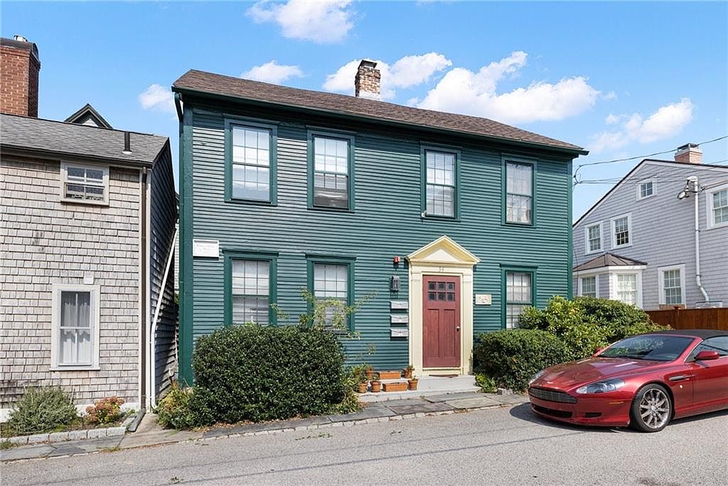 34 Sherman St, Newport, RI 02840 Zillow