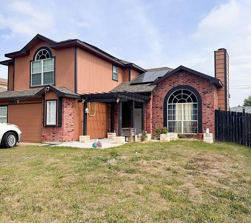1st image of 2305 Bluebonnet Dr