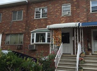 907 Huntington Ave, Bronx, NY 10465