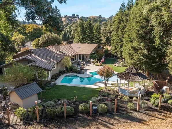 64 Toni Ct, Alamo, CA 94507