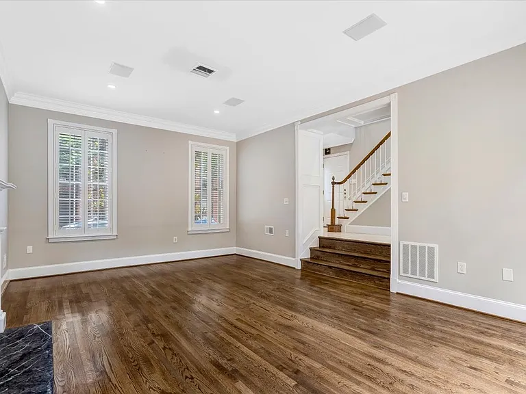 303 S Union St — Photo 17