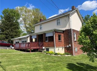 4302 Slope Hill Rd, Mount Pleasant, PA 15666