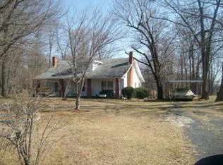 1540 Sisk Rd, Danbury, NC 27016