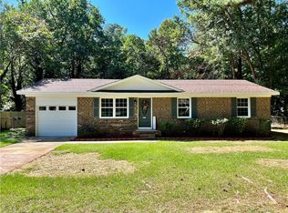 7711 Landis Dr, Browns Summit, NC 27214