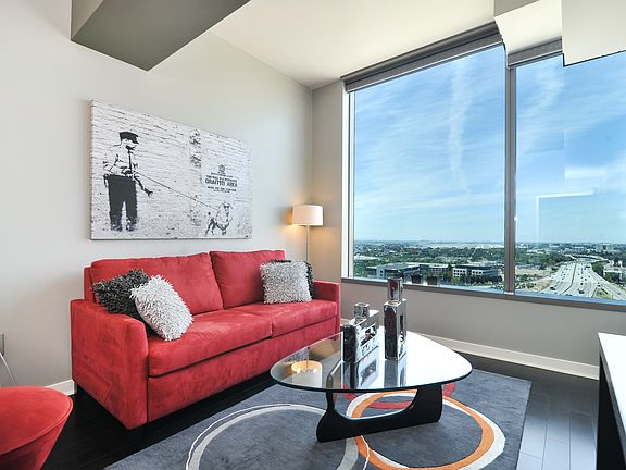 4th image of 38 N Almaden Blvd Unit 2015
