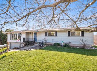 N5664 Meadowlark Rd, Sheboygan Falls, WI 53085