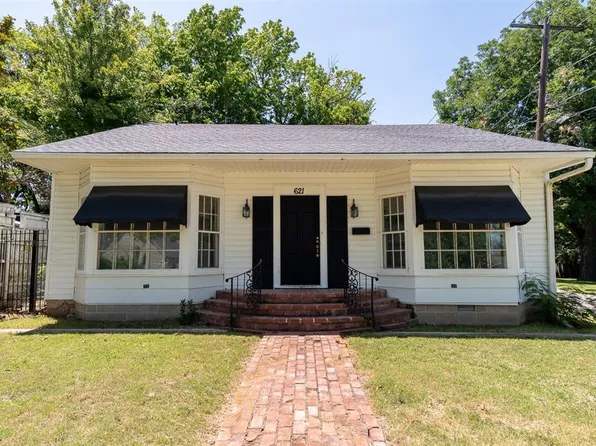 621 S Broadway Ave, Ada, OK 74820