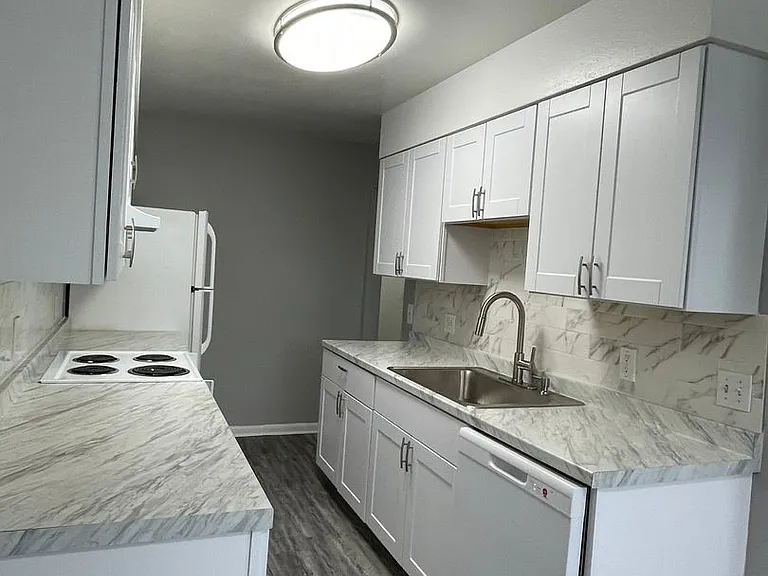 5758 S Gallup St — Photo 17