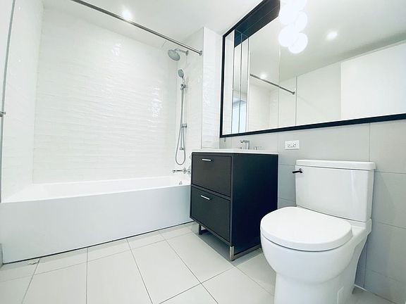 3rd image of 1040 Dean St APT 509