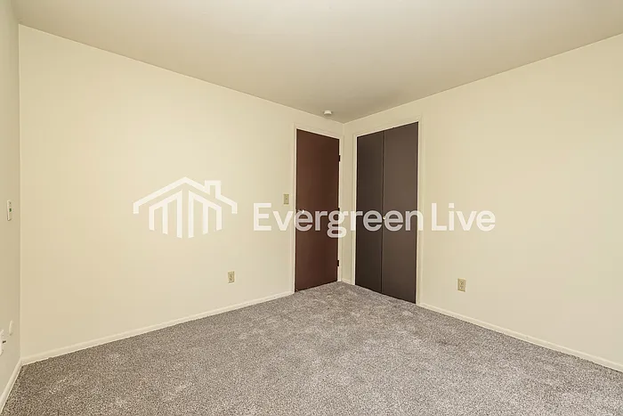 5664 Troy Villa Blvd — Photo 11