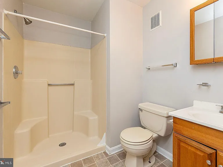 113 Timberlake Ter #6 — Photo 23