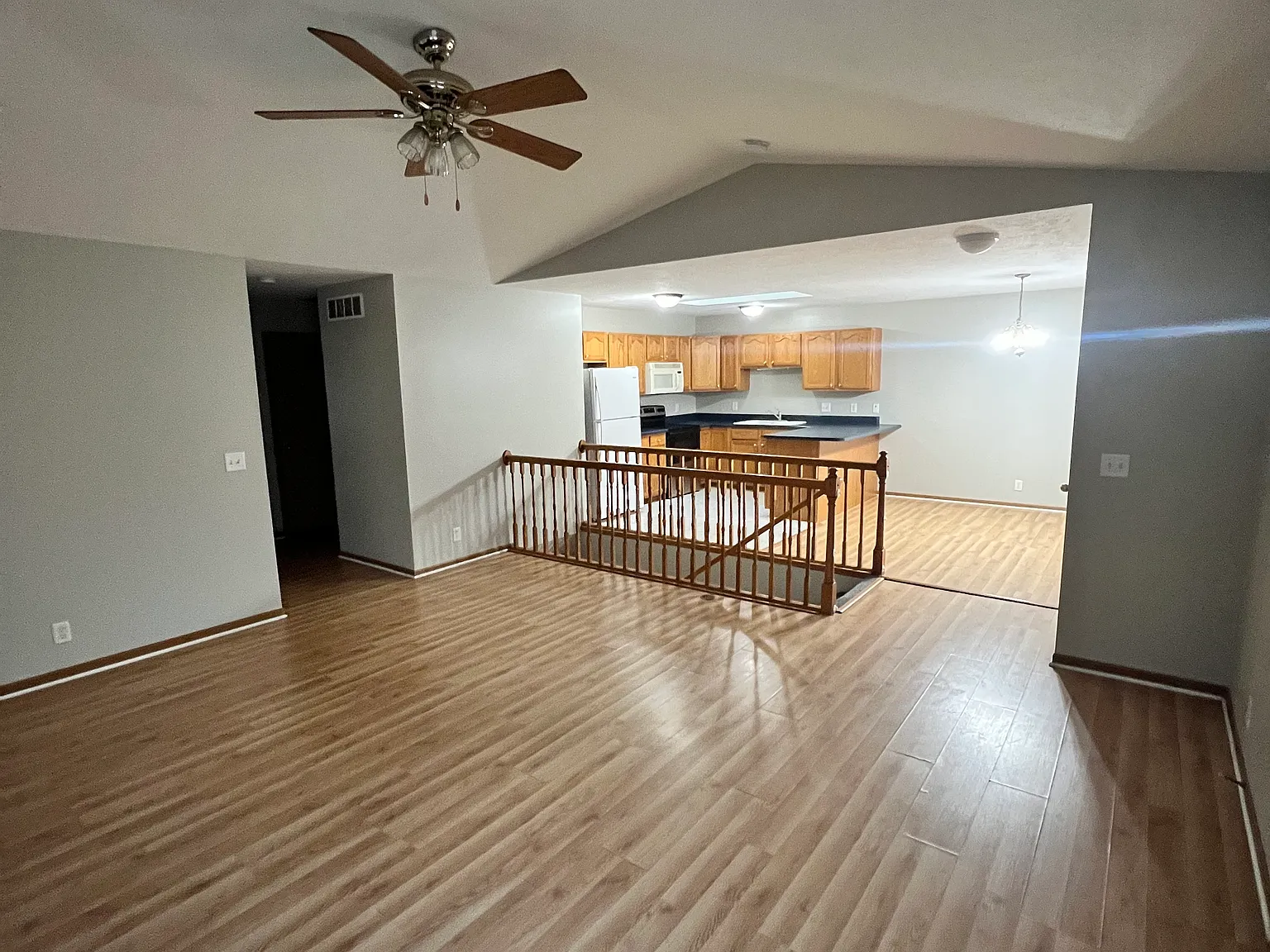 3 bed, 1209 sqft, $2,000 — Photo 1