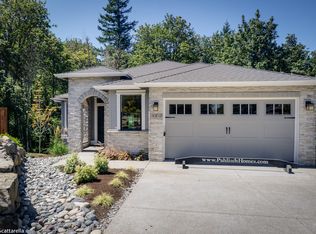 14217 SE Nehalem Ct, Portland, OR 97236