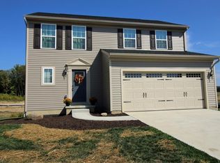 2331 Tart Cherry Ln, Ravenna, OH 44266