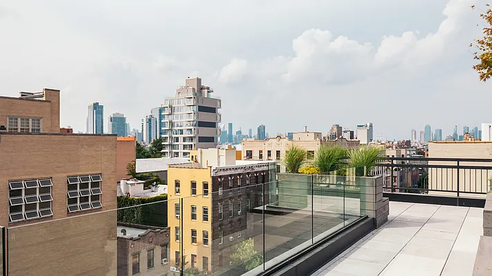 Rented by Nooklyn NYC LLC | media 44