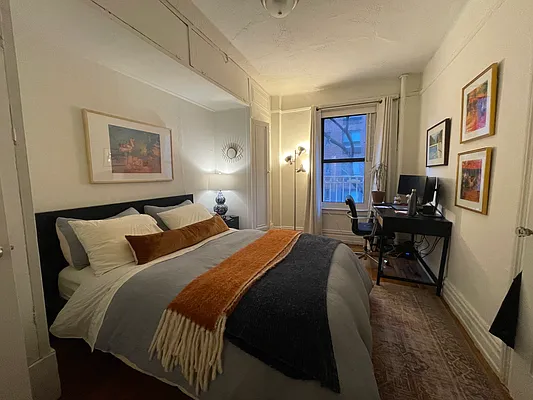 Rented by B Gans Management | media 15