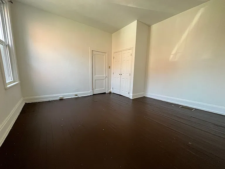 333 Morewood Avenue — Photo 6