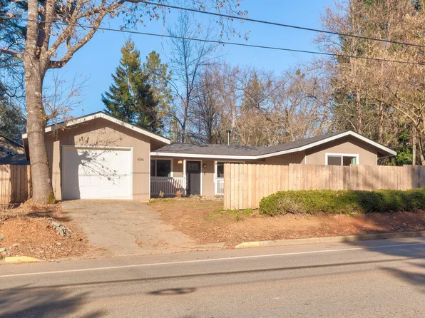 406 E River St, Cave Junction, OR 97523