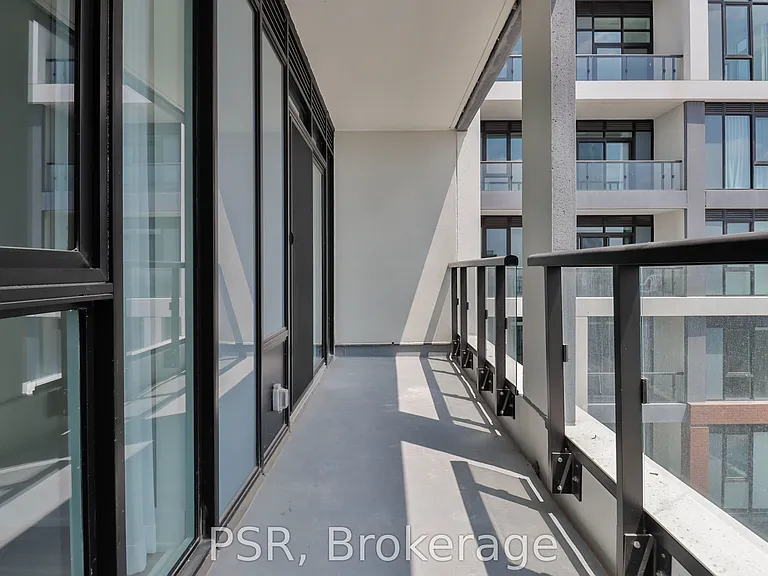 858 Dupont St #733 — Photo 24