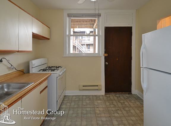 3rd image of 4425 N Wolcott Ave #2NDFLR