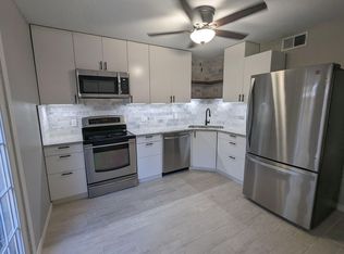 114 Scofield Ave #111, Johnson City, TX 78636