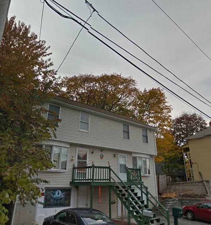 2nd image of 8 Thenius St
