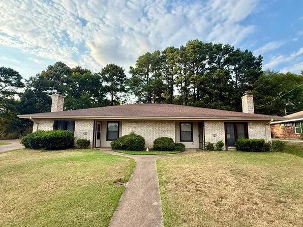 2001 Majestic Pace St #A, Longview, TX 75604