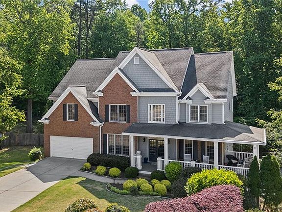 5th image of 6895 Ridgefield Dr
