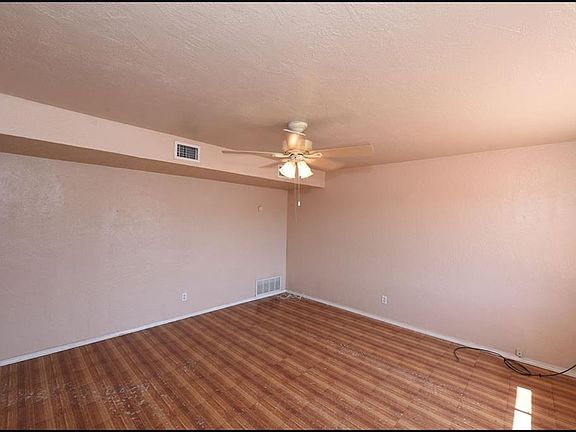 5th image of 6009 Athens Ct