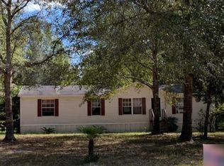 393 Turkey Ridge Dr, Saint George, GA 31562