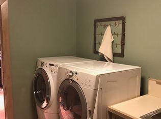 1700 Drakestone Ave, Nichols Hills, OK 73120