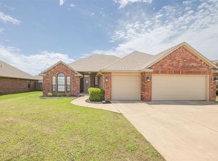 8600 NW 107th St, Oklahoma City, OK 73162