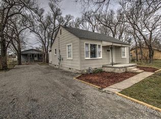 201 N Creek St, Dewey, OK 74029