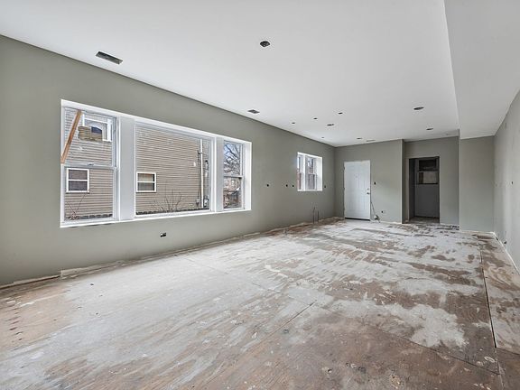 2nd image of 7435 S Euclid Ave