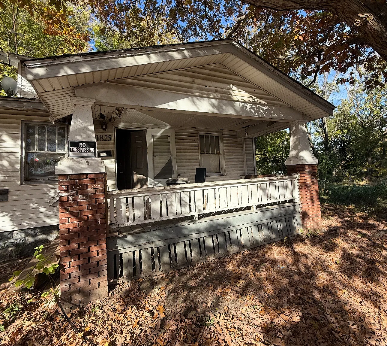 3 bed, 790 sqft, $850 — Photo 2