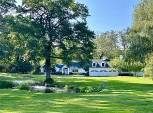 149 Ramhorne Rd, New Canaan, CT 06840