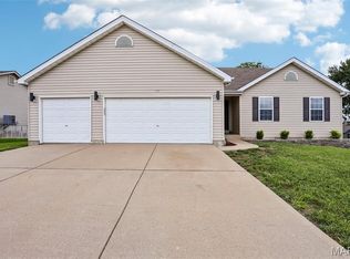 213 Fredde Dr, Wentzville, MO 63385