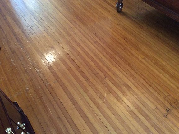 Original hardwoods throughou