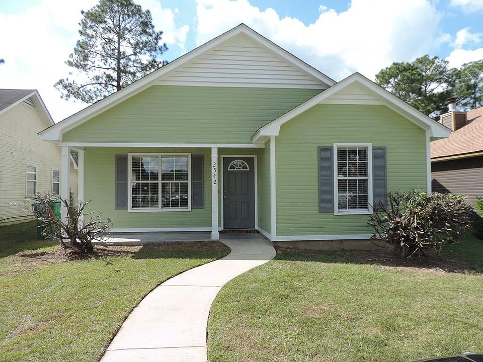 1st image of 2542 Forrestwood Dr