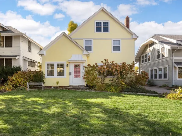 505 Forest Dr SE, Cedar Rapids, IA 52403