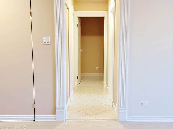 5th image of 3700 Capri Ct APT 206
