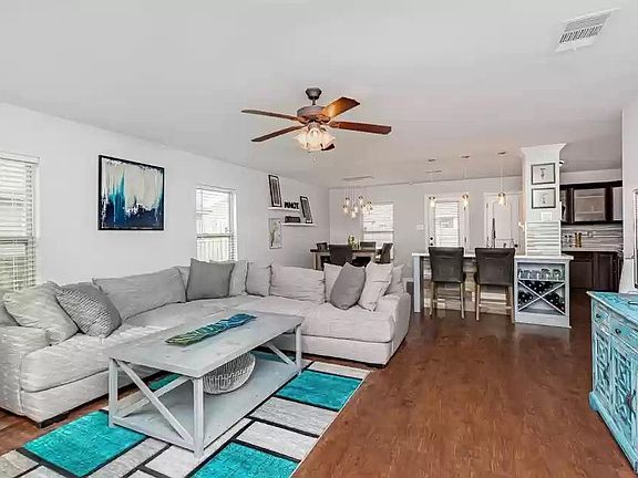 4th image of 42322 Palmstone Ave