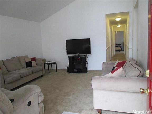 4th image of 14837 S Pueblo Dr