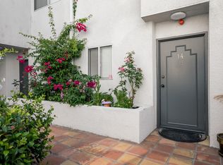 14521 Dickens St #14, Sherman Oaks, CA 91403