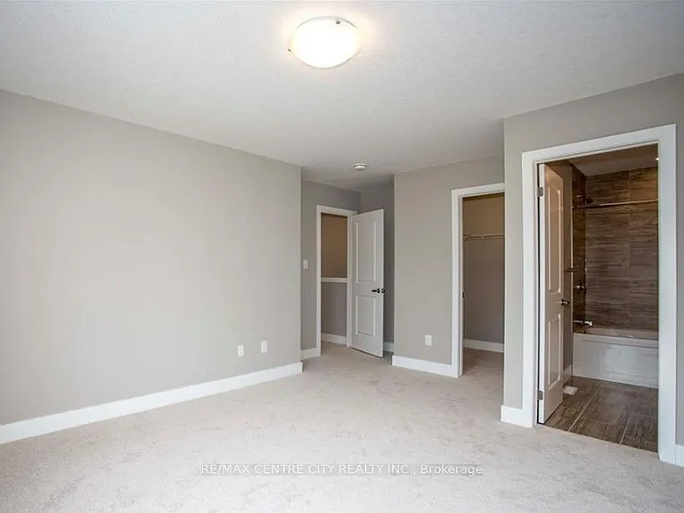 2070 Meadowgate Blvd #37 — Photo 14