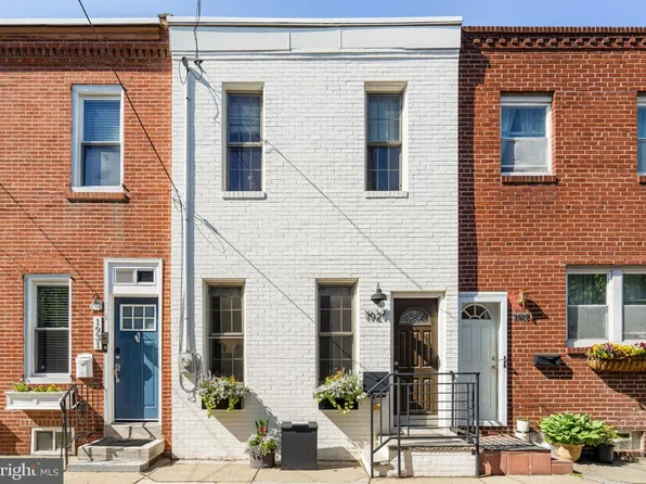 1929 Pemberton St, Philadelphia, PA 19146