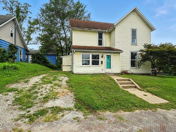 2nd image of 412 N Lincoln Ave
