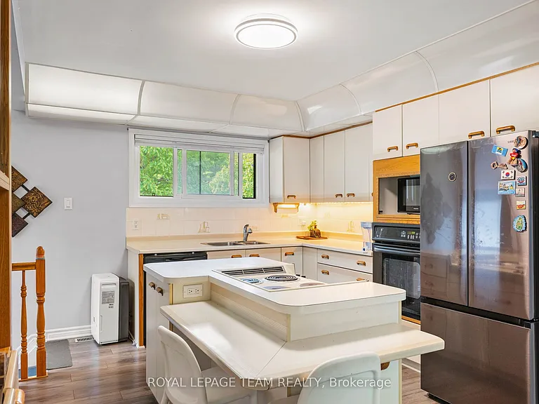 879 Pleasant Park Rd — Photo 14