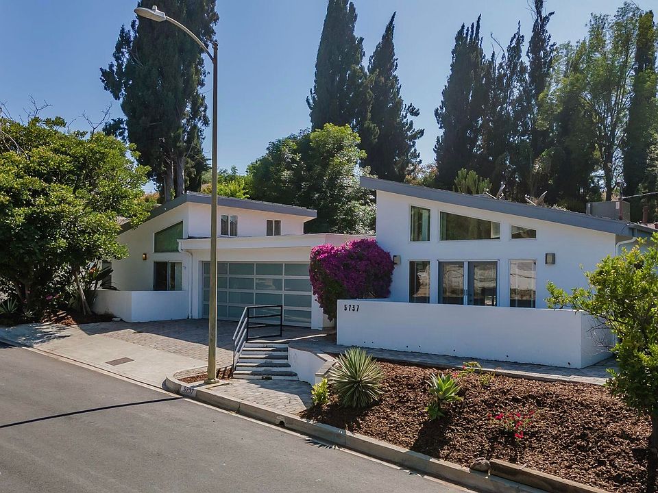 1st image of 5737 Wallis Ln
